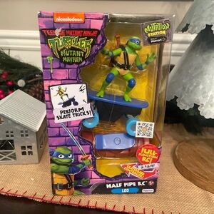 Teenage mutant turtle remote skateboard